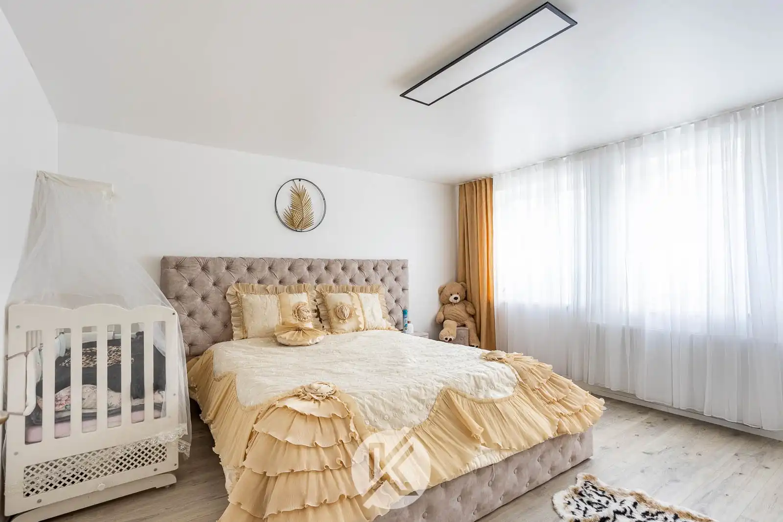 Veelzijdige woning op het dorpsplein foto 17