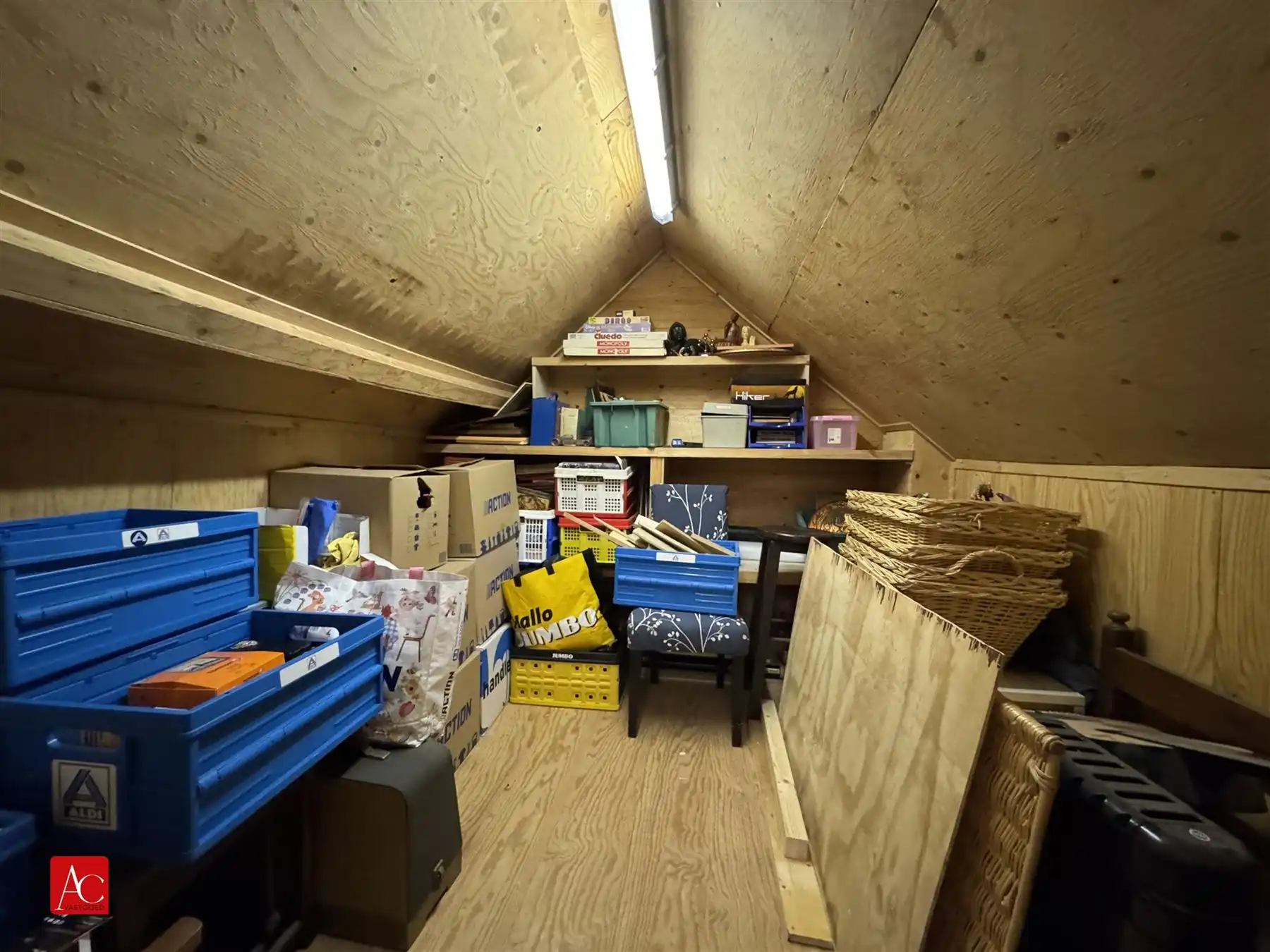 Gezinswoning met 5 slaapkamers en inpandige garage foto 23
