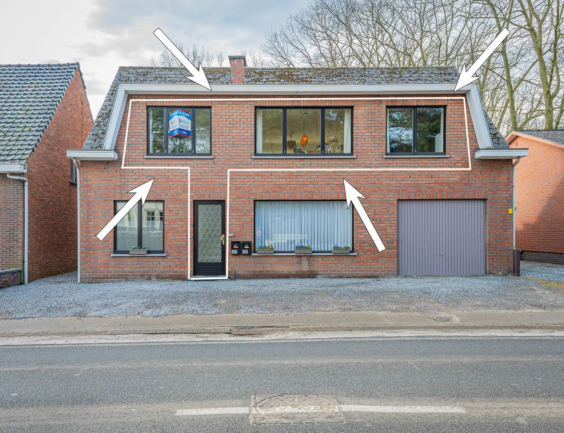 Instapklaar appartement met 2 slaapkamers foto {{pictureIndex}}