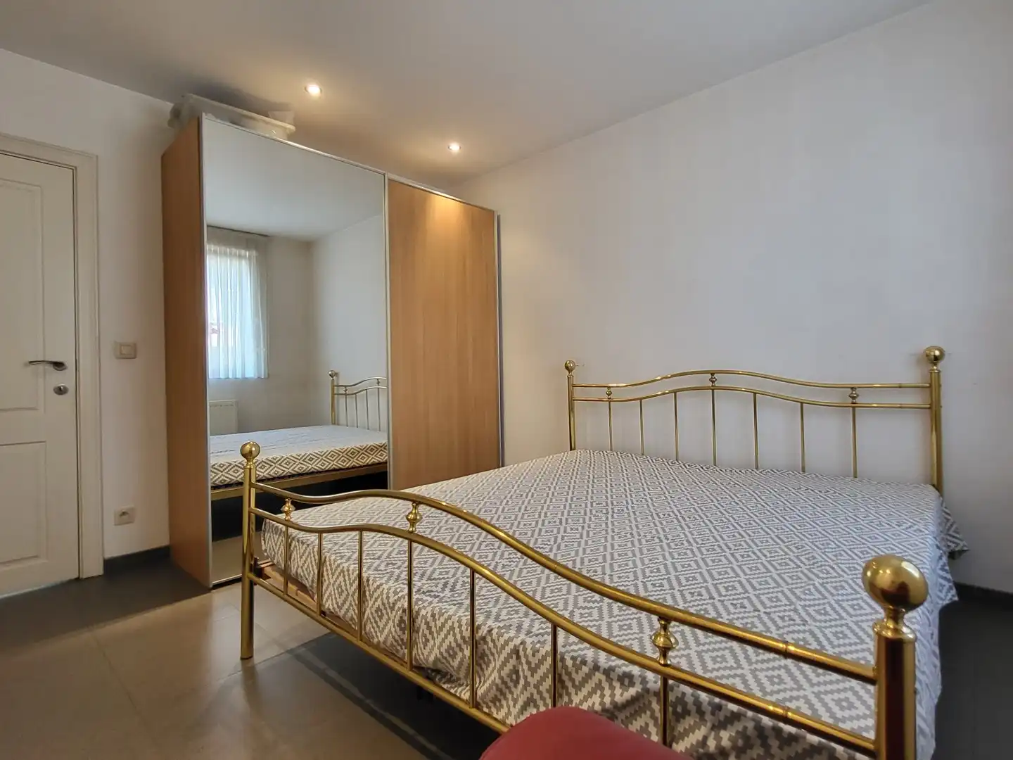 Prachtig energiezuinig 2-slaapkamerappartement met 2 zonnige terrassen en lift in hartje Geraardsbergen. foto 23