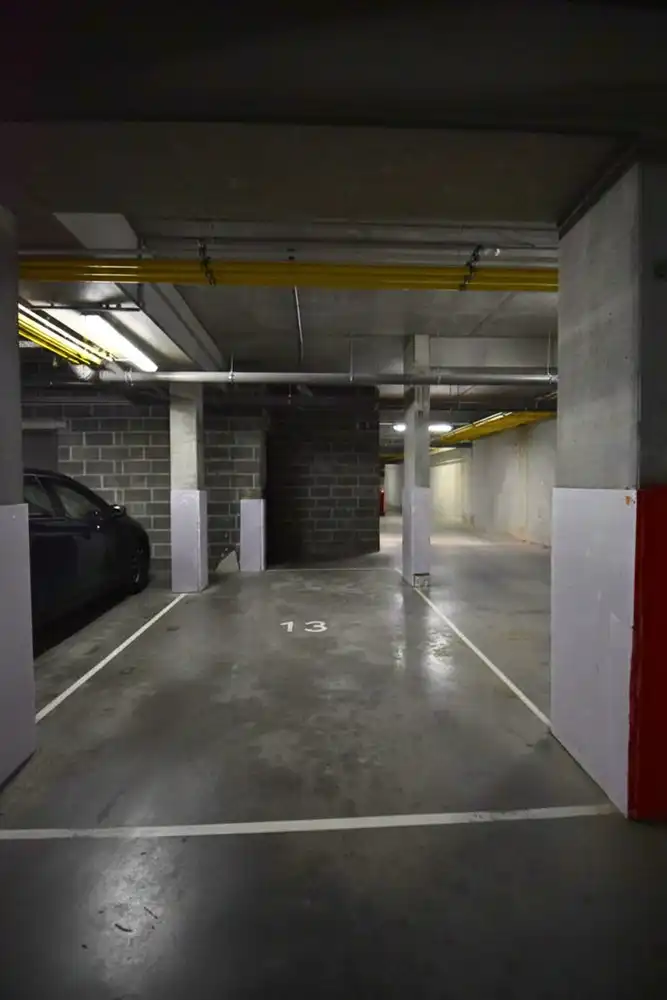 Te huur – Recent appartement met 2 slaapkamers, terras, garage en EPC A in Halle foto 9