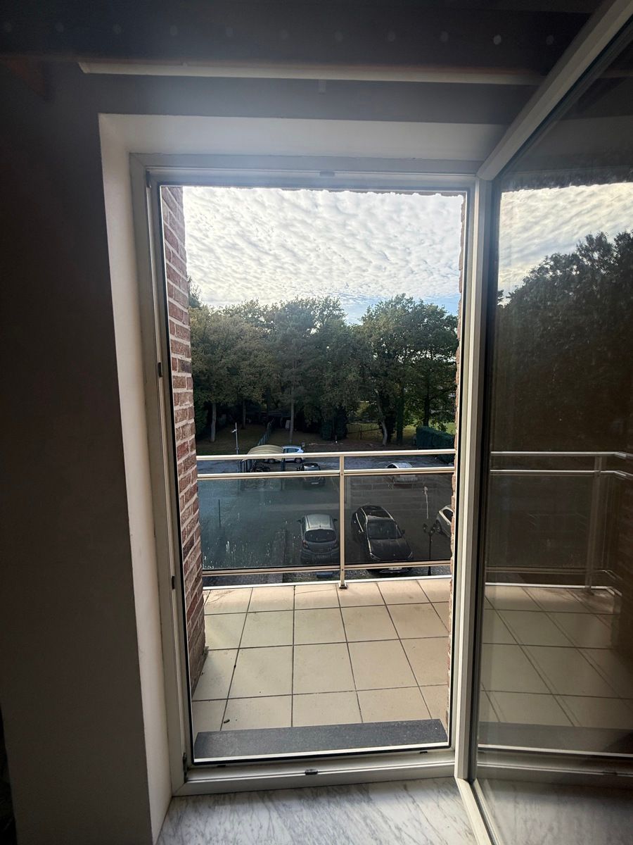 Verzorgd duplexappartement op wandelafstand van Genk foto 5