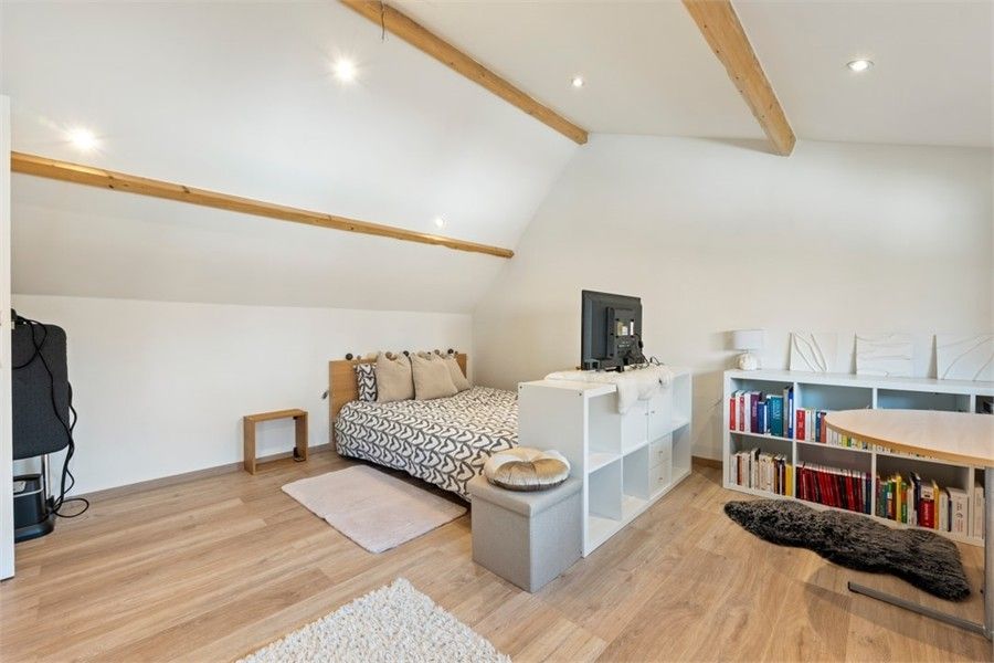 CHARMANT GERENOVEERDE WONING IN HET LANDELIJKE VELM foto 21