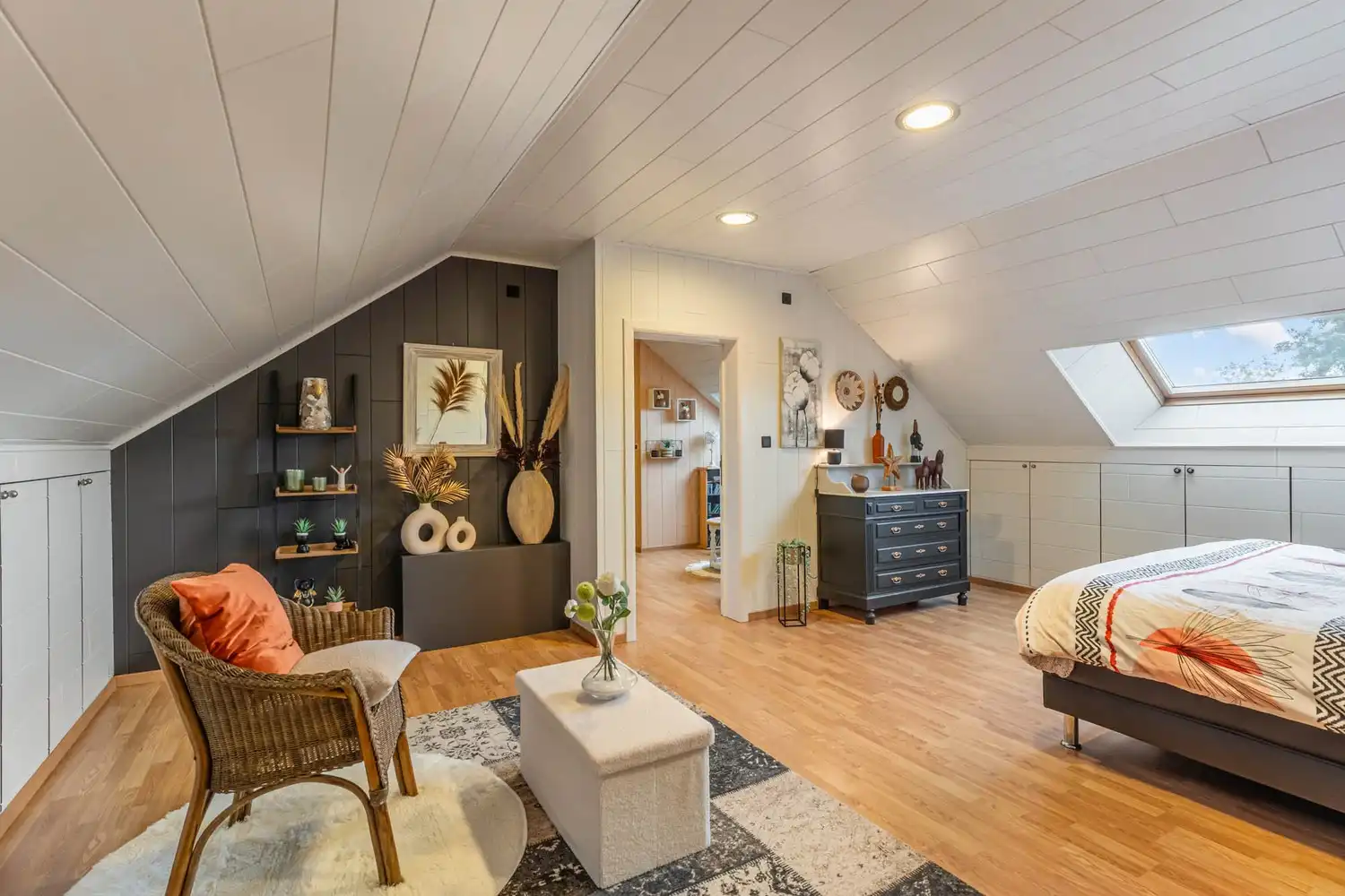 Ruime en instapklare woning op een uitzonderlijk groen perceel van 25a 29ca foto 15