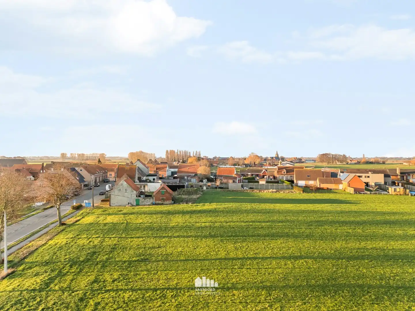 Perceel bouwgrond op rustige ligging in Zuidschote met open zicht over de velden. foto 9