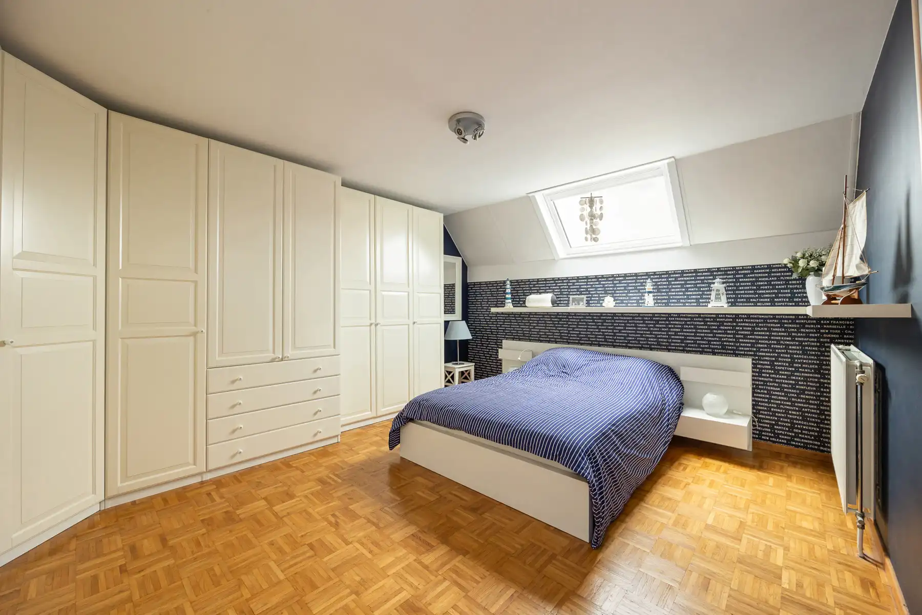 Instapklare woning met 4 slaapkamers in het centrum foto 10