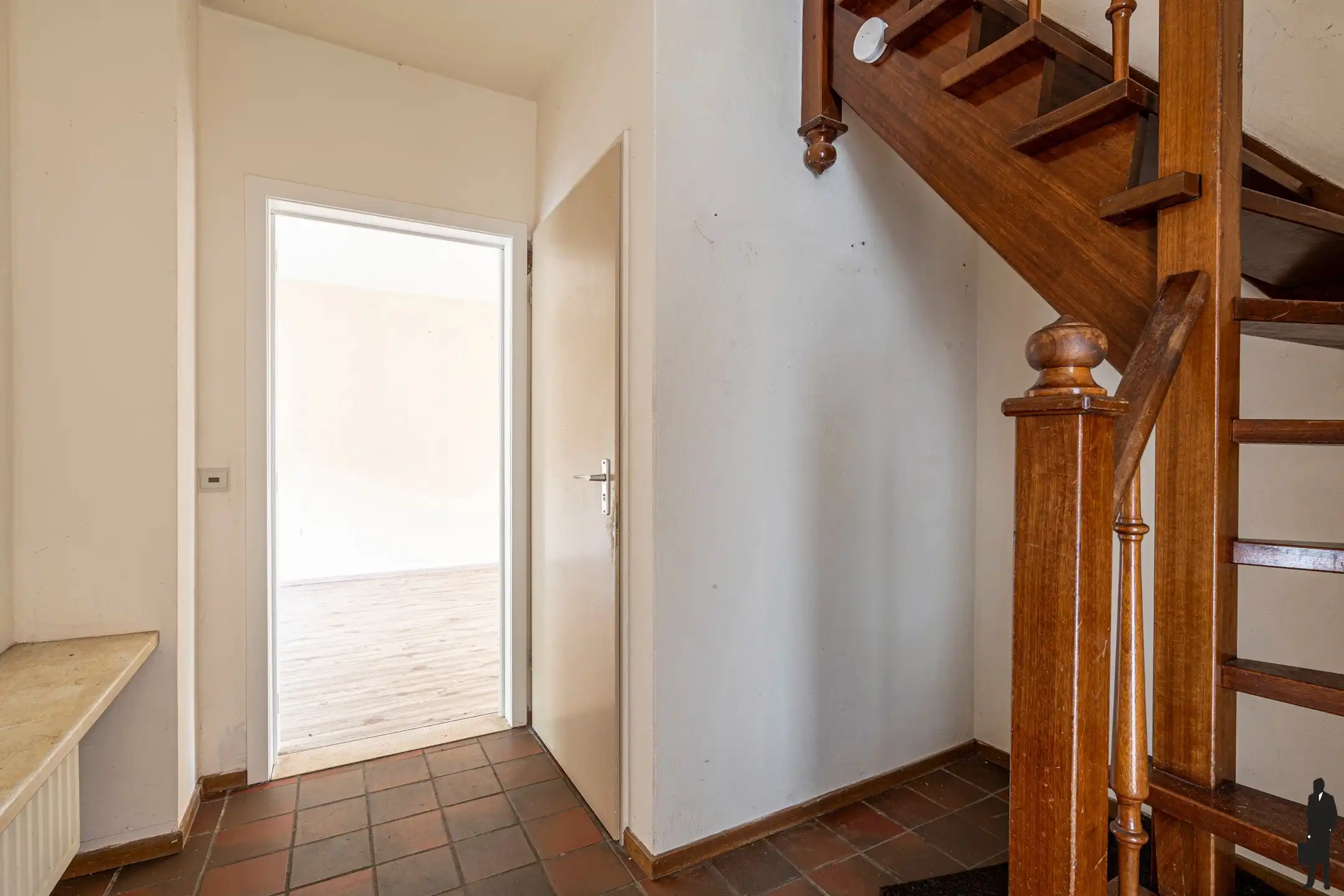 Eengezinswoning in kindvriendelijke omgeving met 4 slaapkamers en ruime garage op een perceel van ca. 318 m²! foto 20