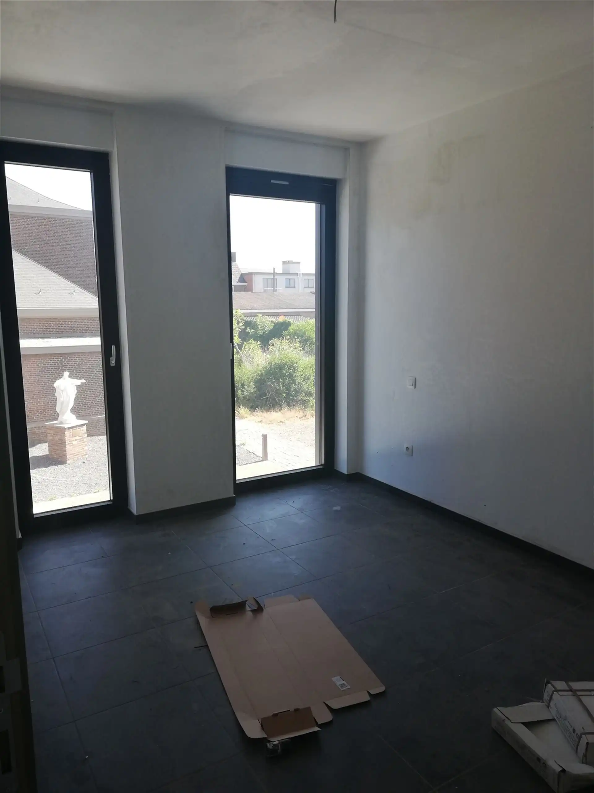 Appartement met 2 slaapkamers en terras en autostaanplaats foto 8