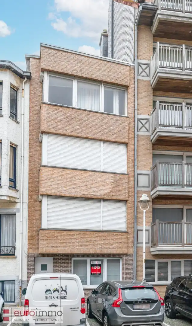 Rustig, vlakbij de winkel/wandelstraat gelegen appartement met 2 slaapkamers én slaaphoek. foto 7