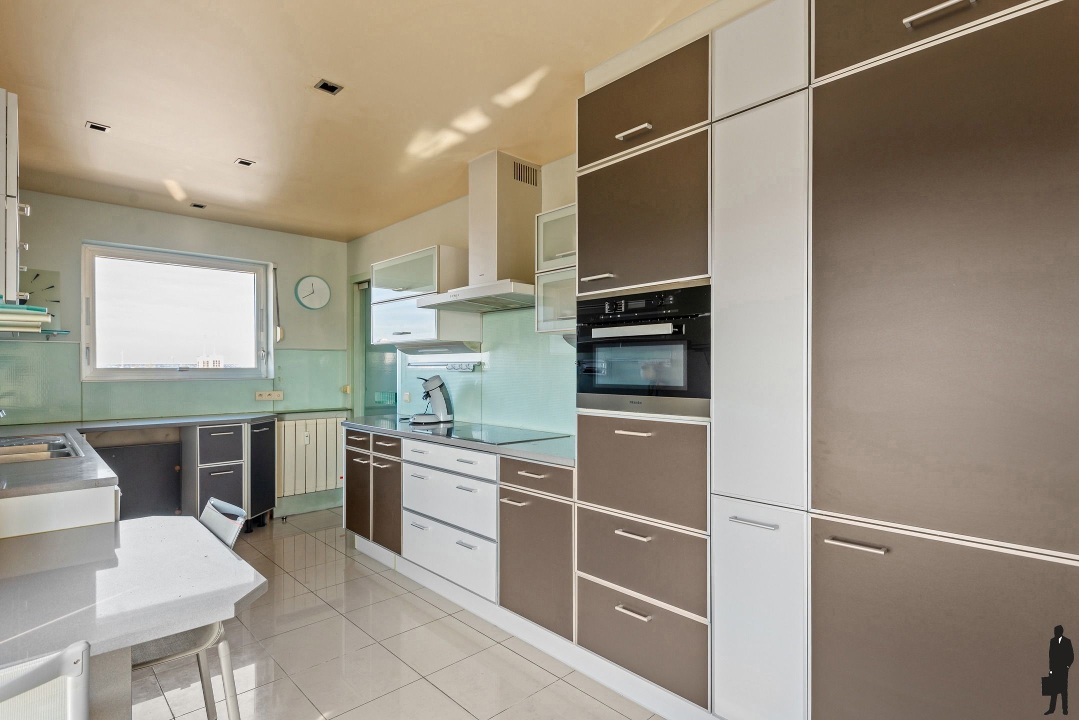 Penthouse met uniek terras foto 11