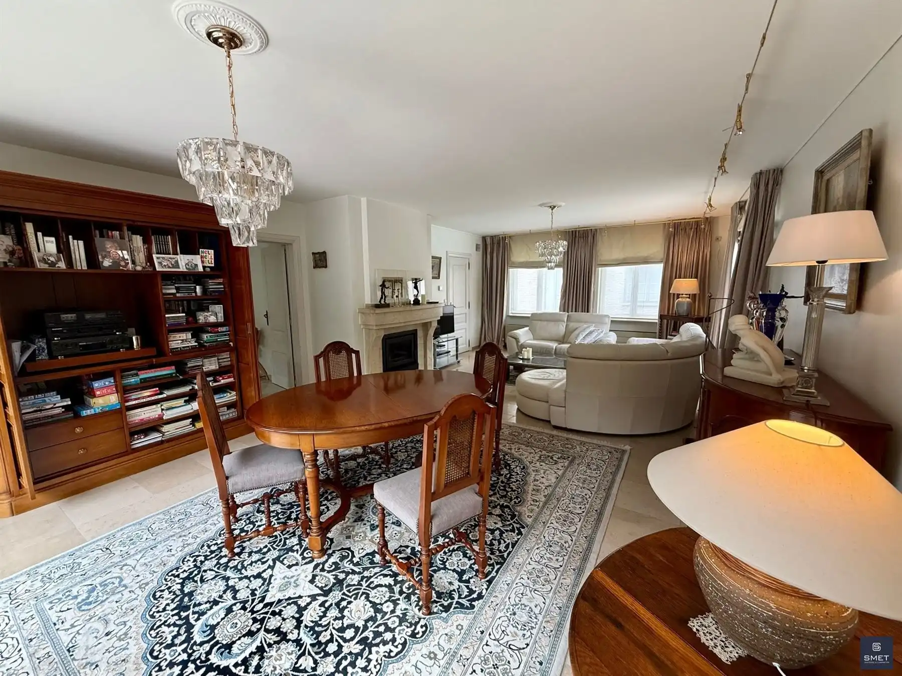 MOOIE VILLA MET 3 SLPKS EN DUB. GAR. OP TOPLIGGING foto 4