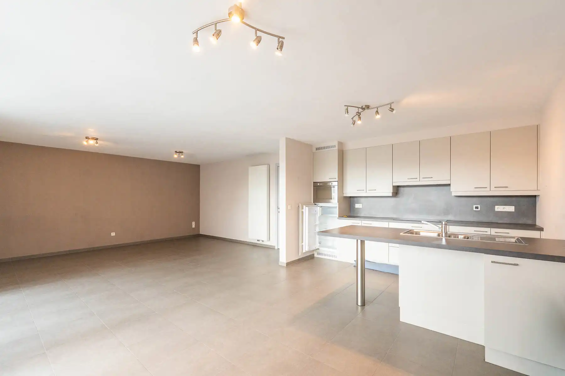 Gelijkvloers appartement in centrum Betekom foto 7