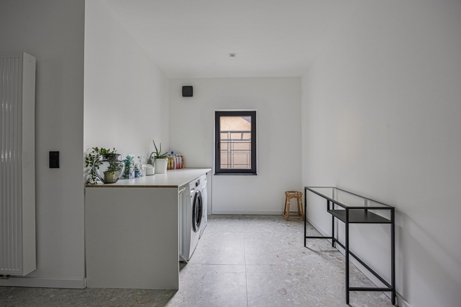 Vernieuwde woning met 319 m² woonplezier in het rustige Nerem foto 13