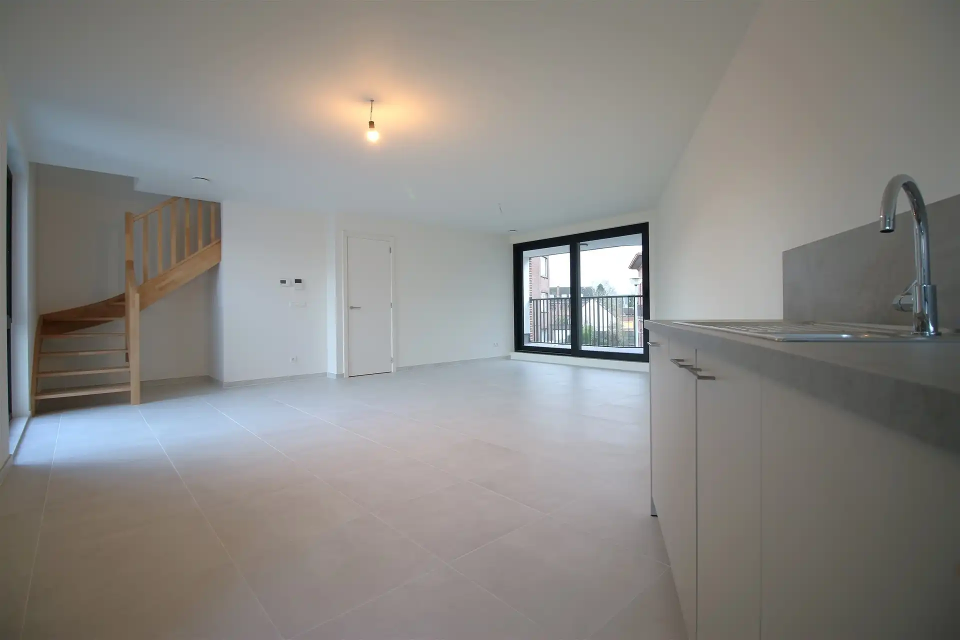 Triplex nieuwbouwappt van 147m² met 3 slpks foto {{pictureIndex}}