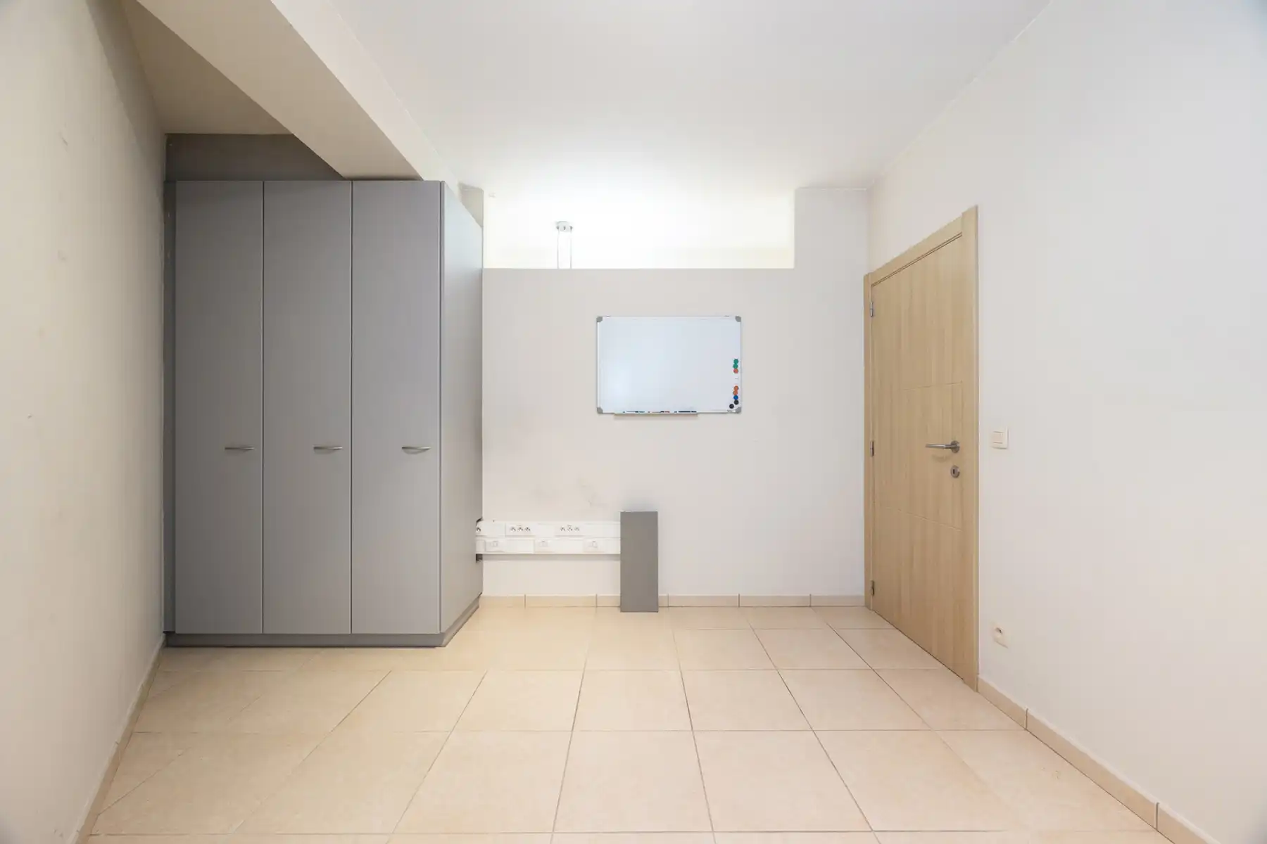 Instapklare kantoor- of praktijkruimte met parking – 86 m² foto 8