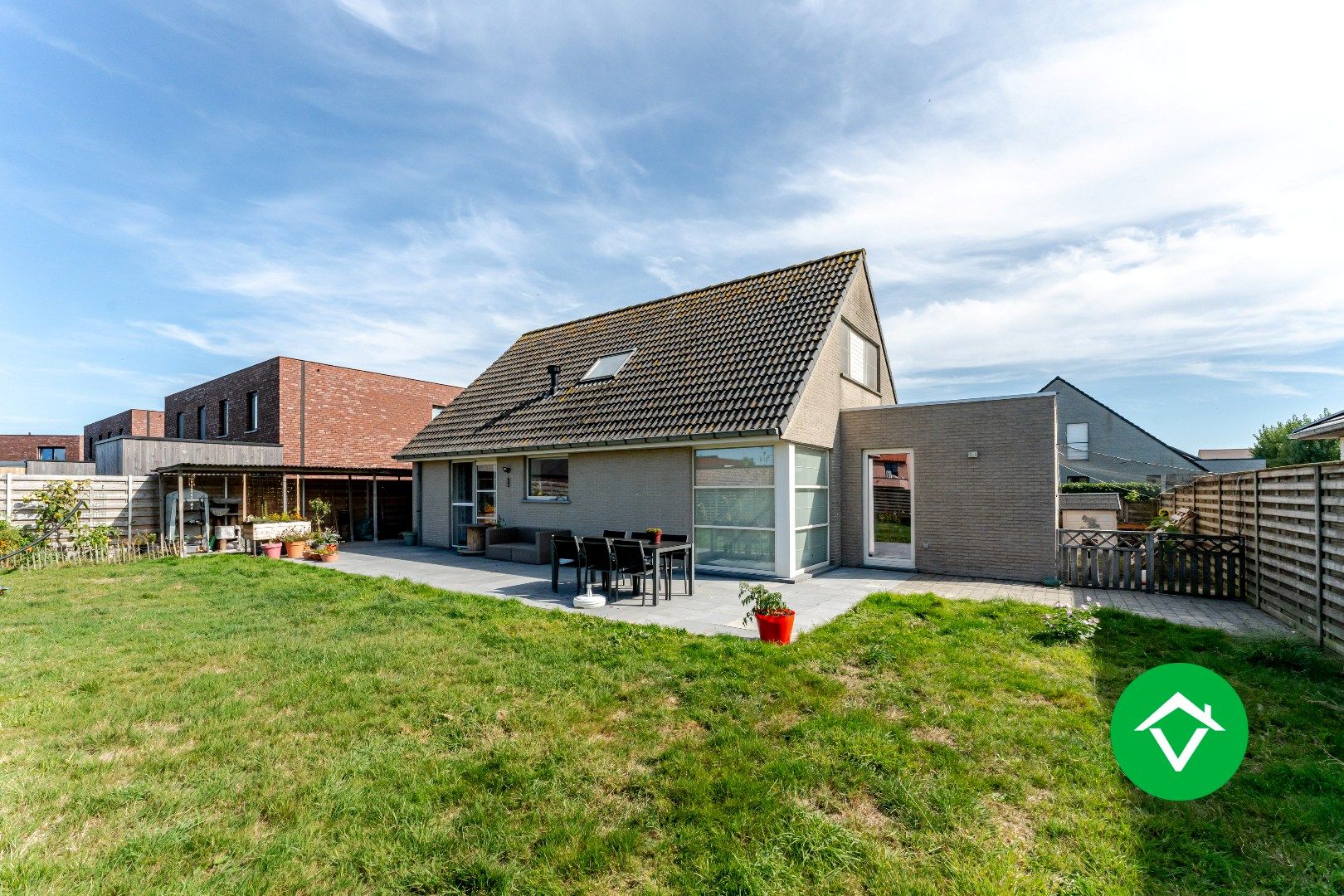 Hedendaagse gezinswoning met 5 slaapkamers en carport in Koekelare (De Mokker) foto 20