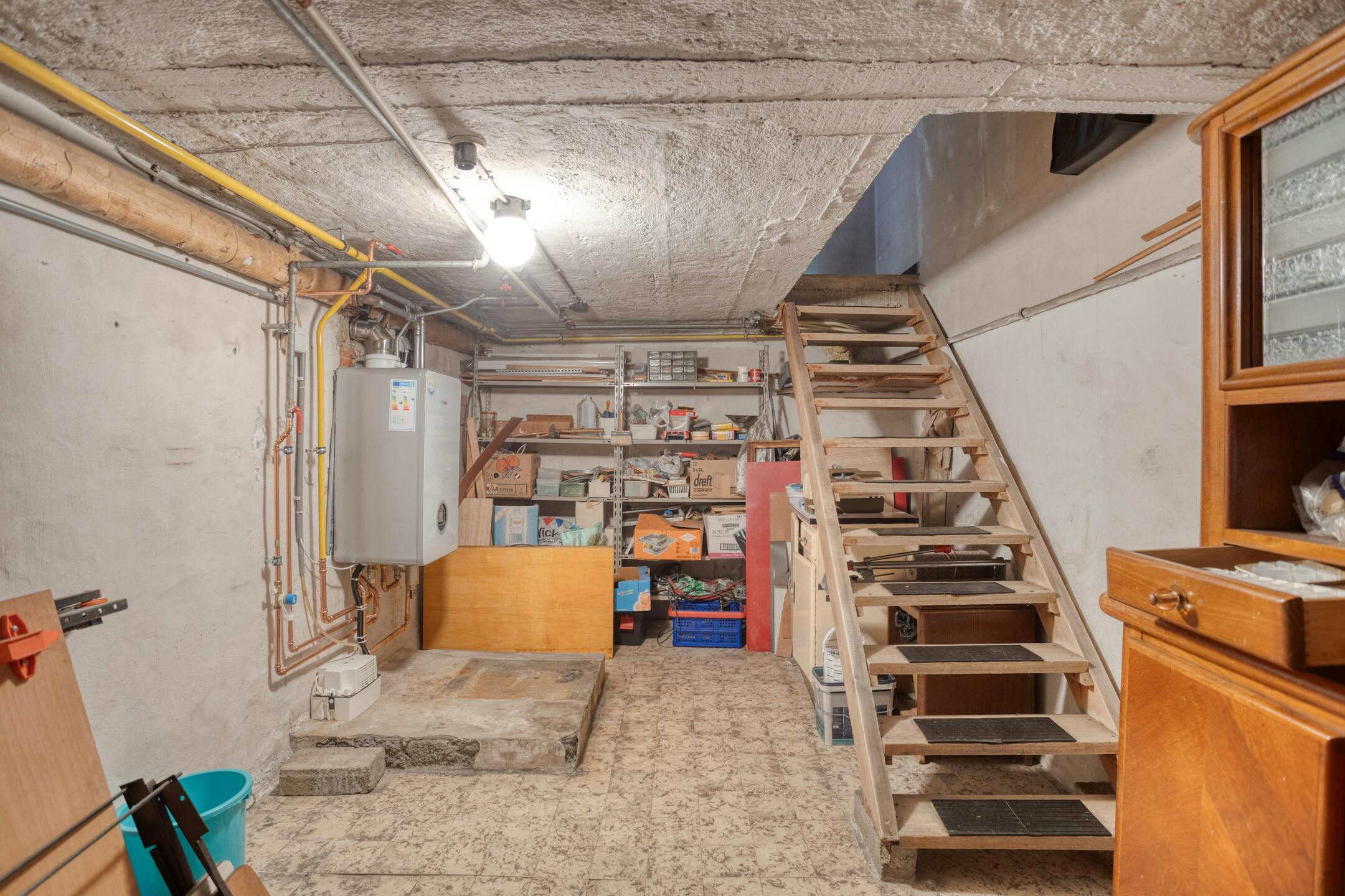 Rustig gelegen gezinswoning met 3 slaapkamers en garage nabij centrum Hasselt foto 13