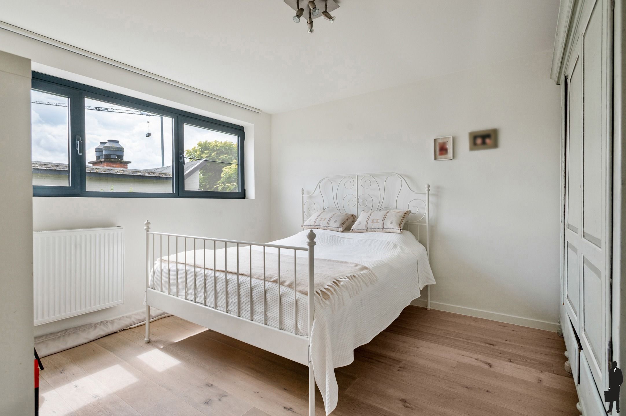 Prachtige familie villa op toplocatie met zwembad en ZW tuin foto 28