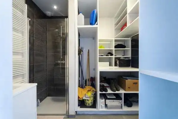 Volledig gerenoveerd huis met ruime tuin te koop in Waregem foto 15