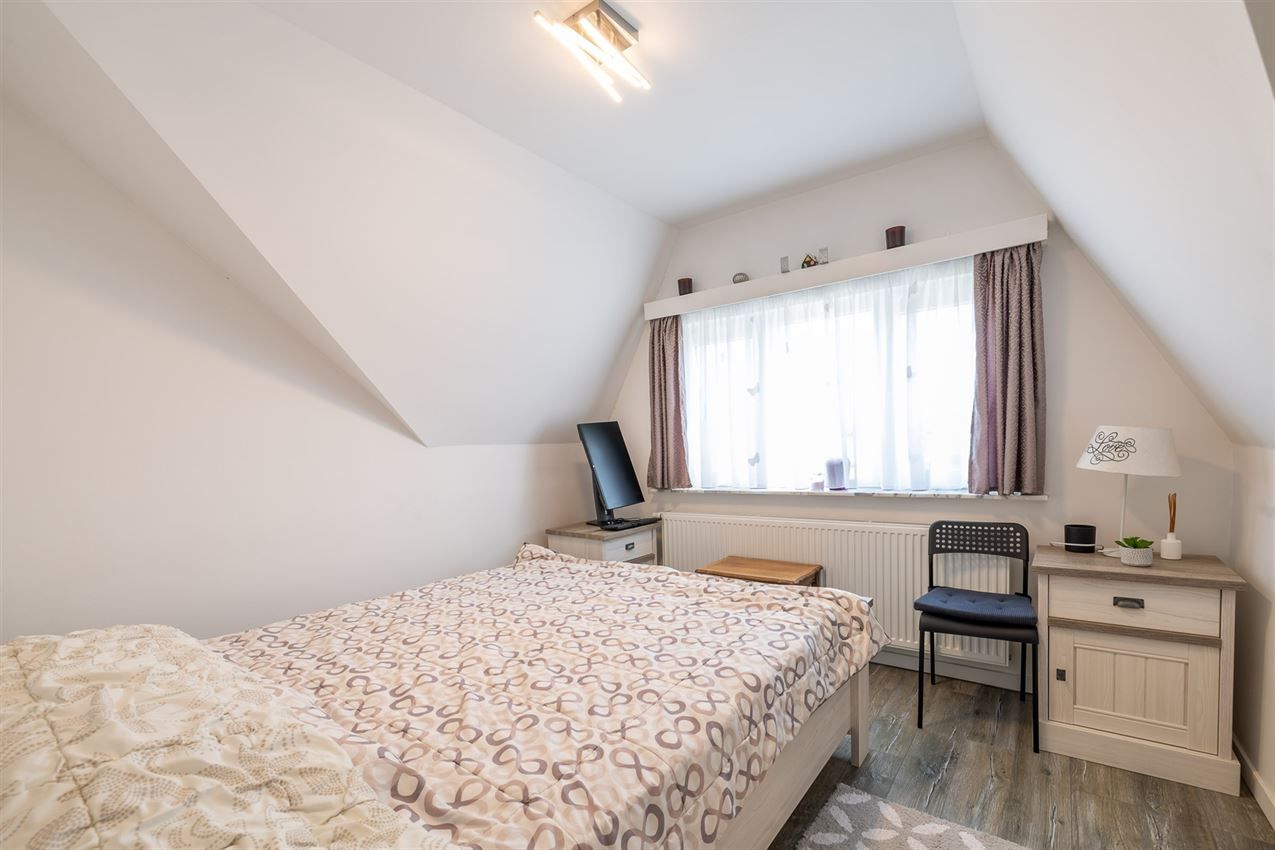 villastijl,vernieuwd in 2018, label D, mooi perceel foto 19
