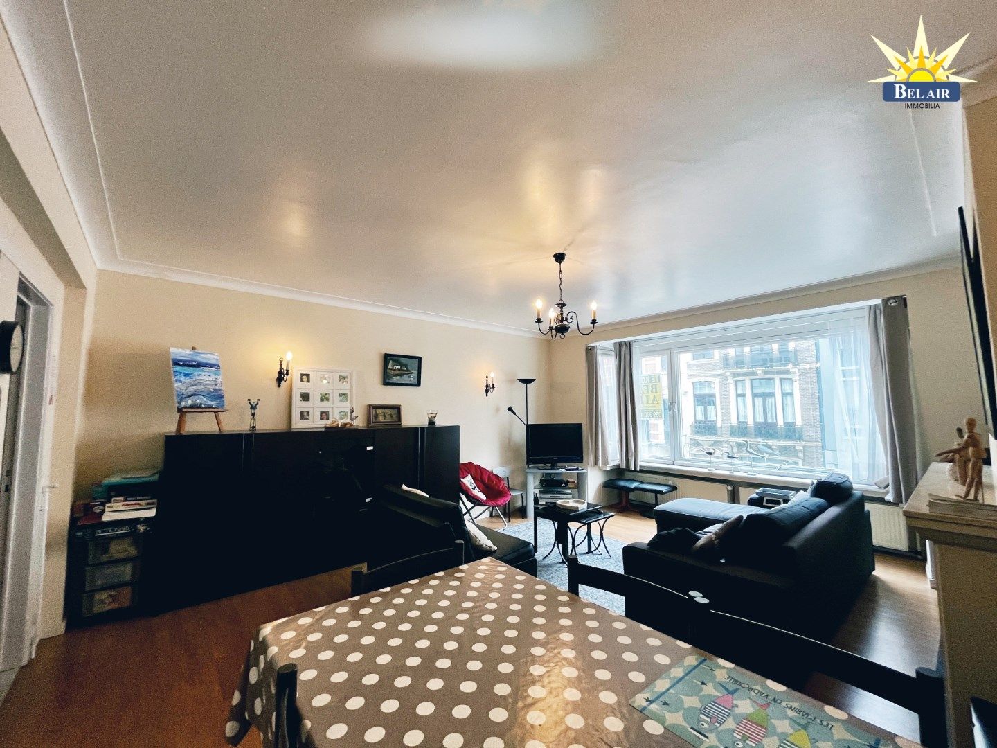 Appartement met 2 slaapkamers. Gesloten garagebox mogelijk in de buurt ! foto 5