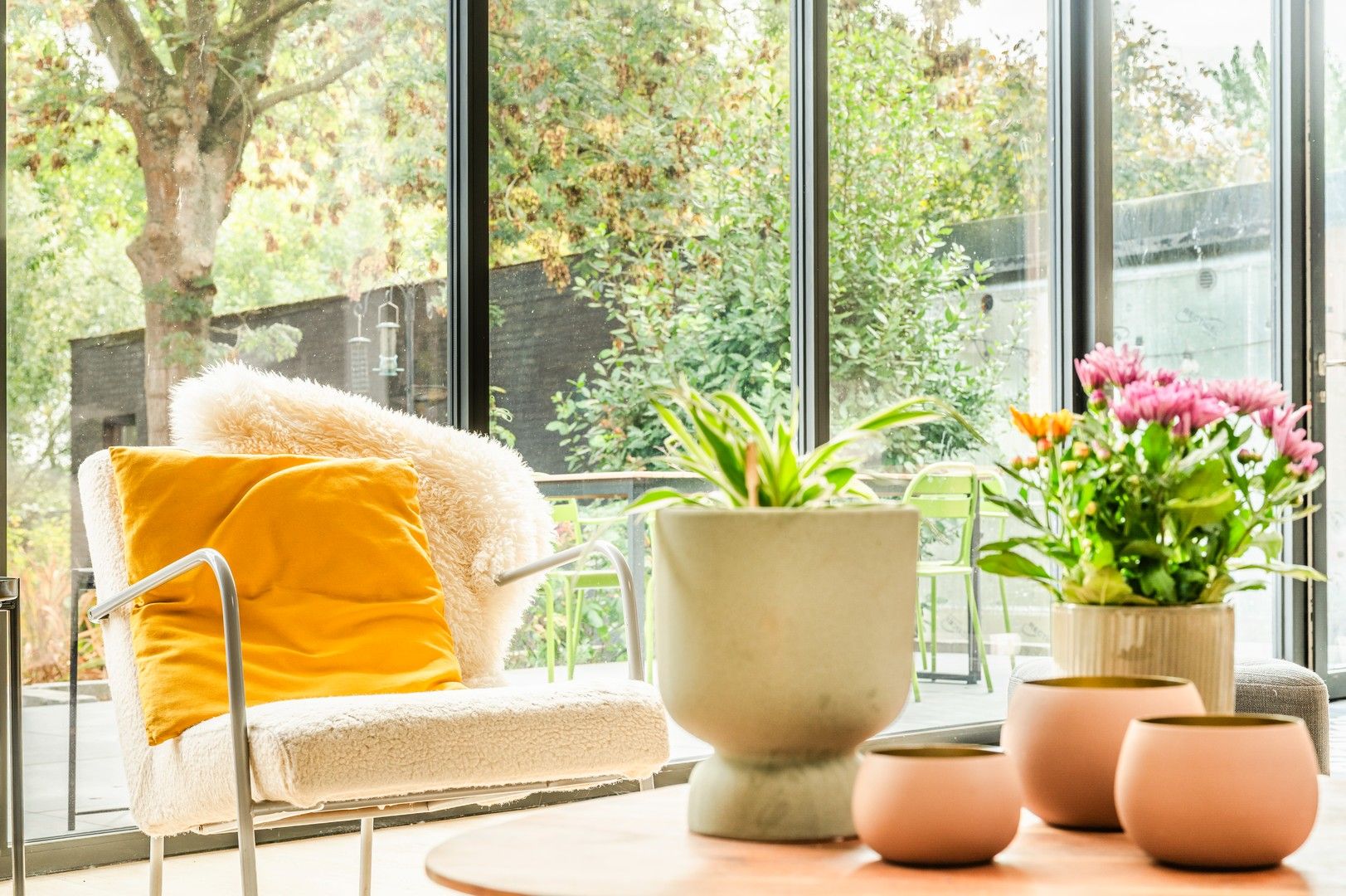 Prachtig gelegen half open woning foto 6