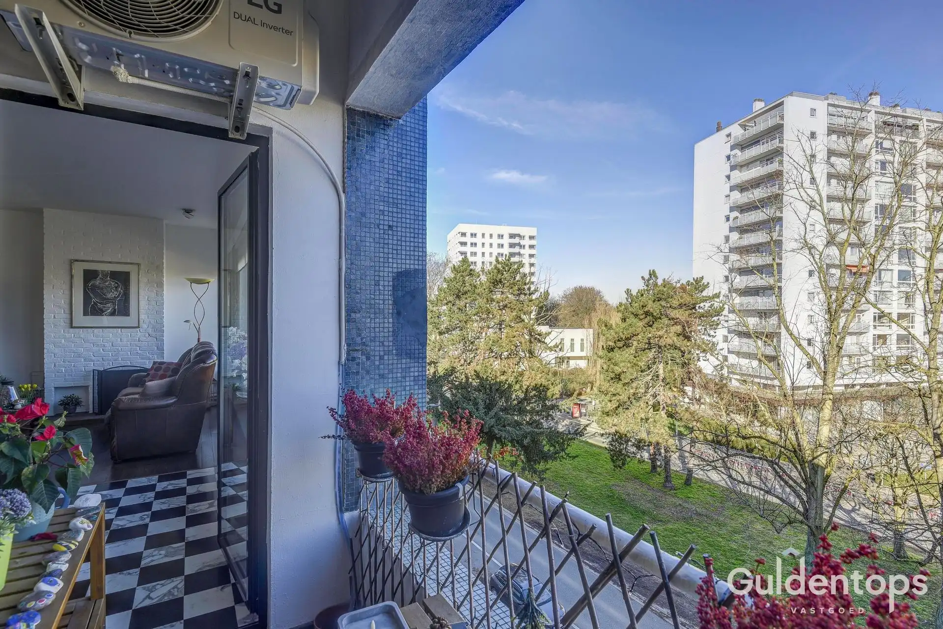 Knap vernieuwd 3-slaapkamerappartement (125 m²)  foto 5