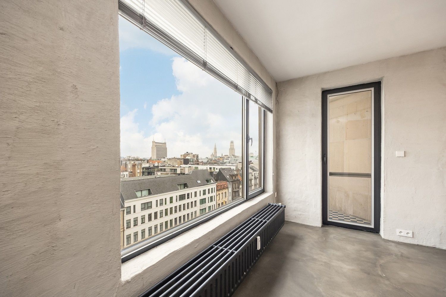 Stijlvolle studio met panoramisch zicht in hartje Antwerpen foto 4