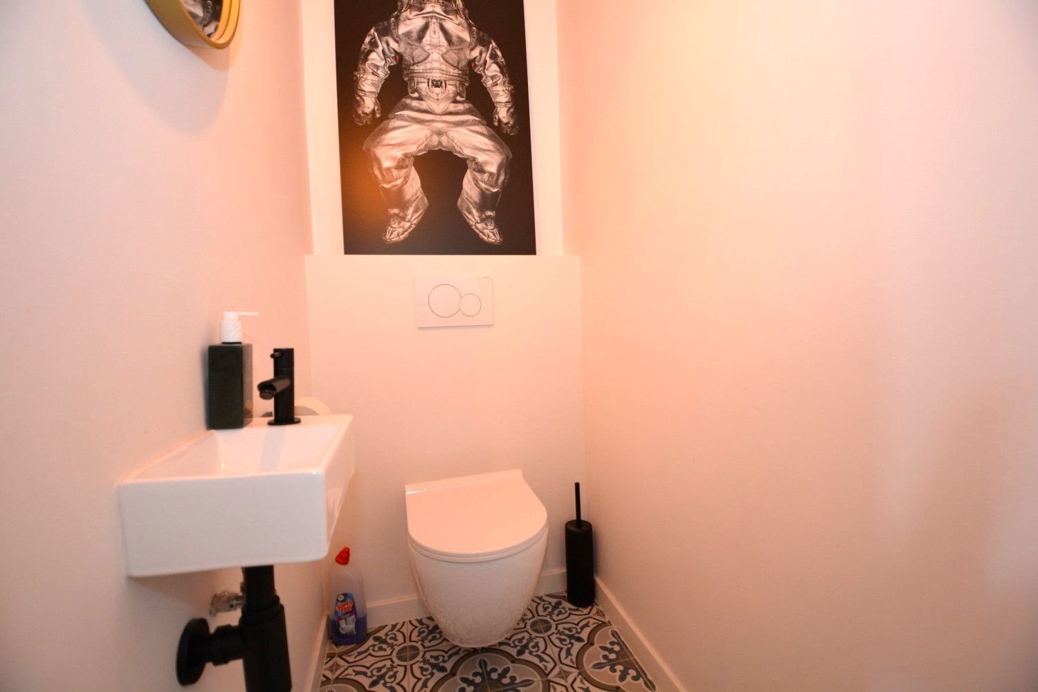 GERENOVEERD APPARTEMENT MET 2 SLK EN 2 RUIME TERRASSEN! foto 12