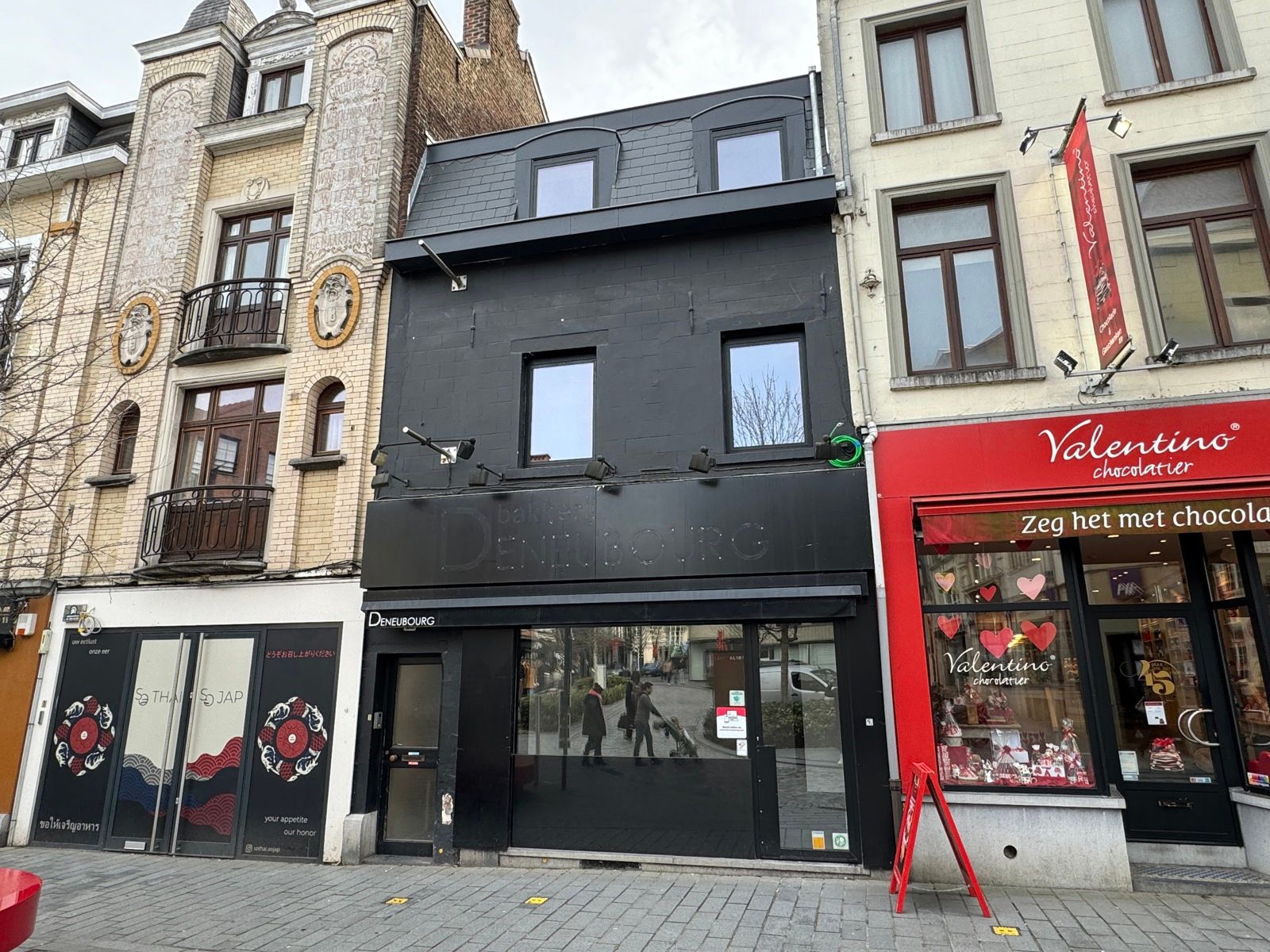 Gerenoveerd handelspand met woonfunctie in centrum Halle  foto 2