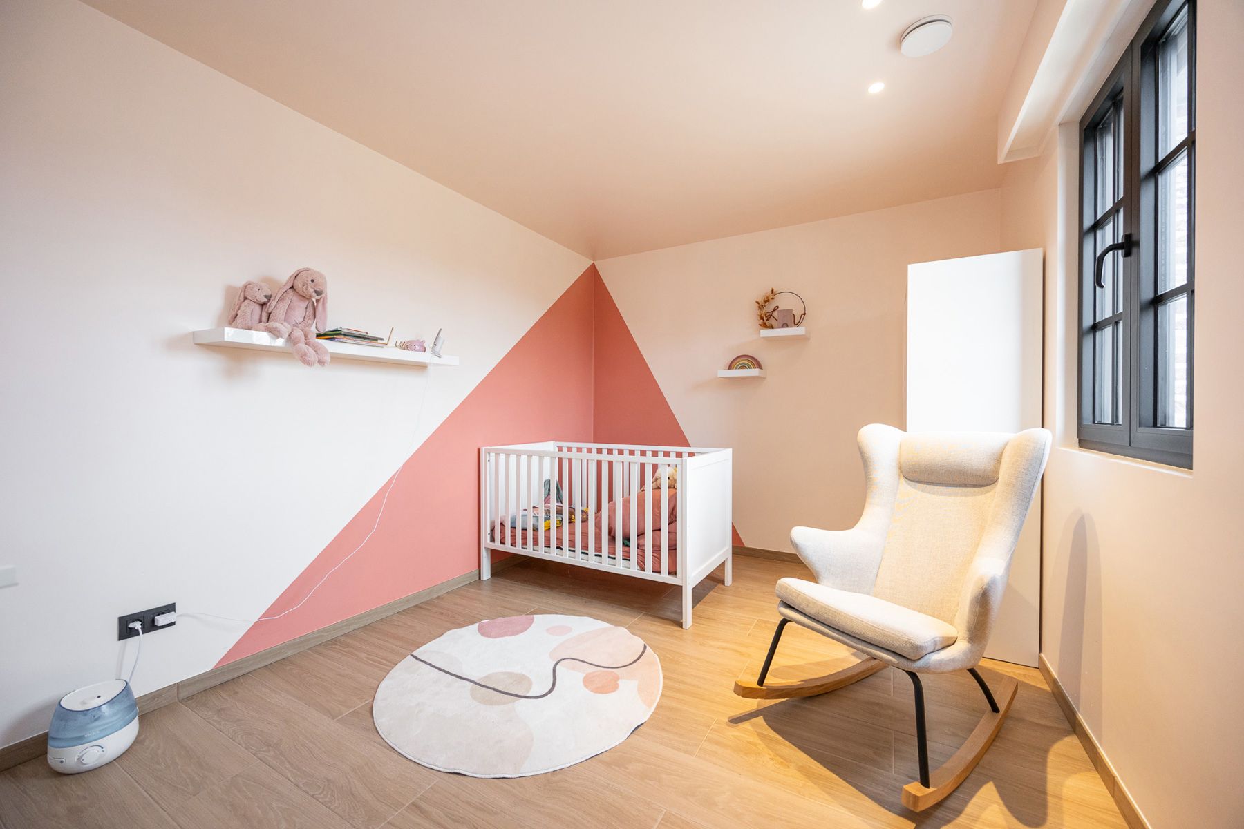 Kwaliteitsvolle energiezuinige woning met 5 slaapkamers op een rustige ligging in Merksplas. foto 15