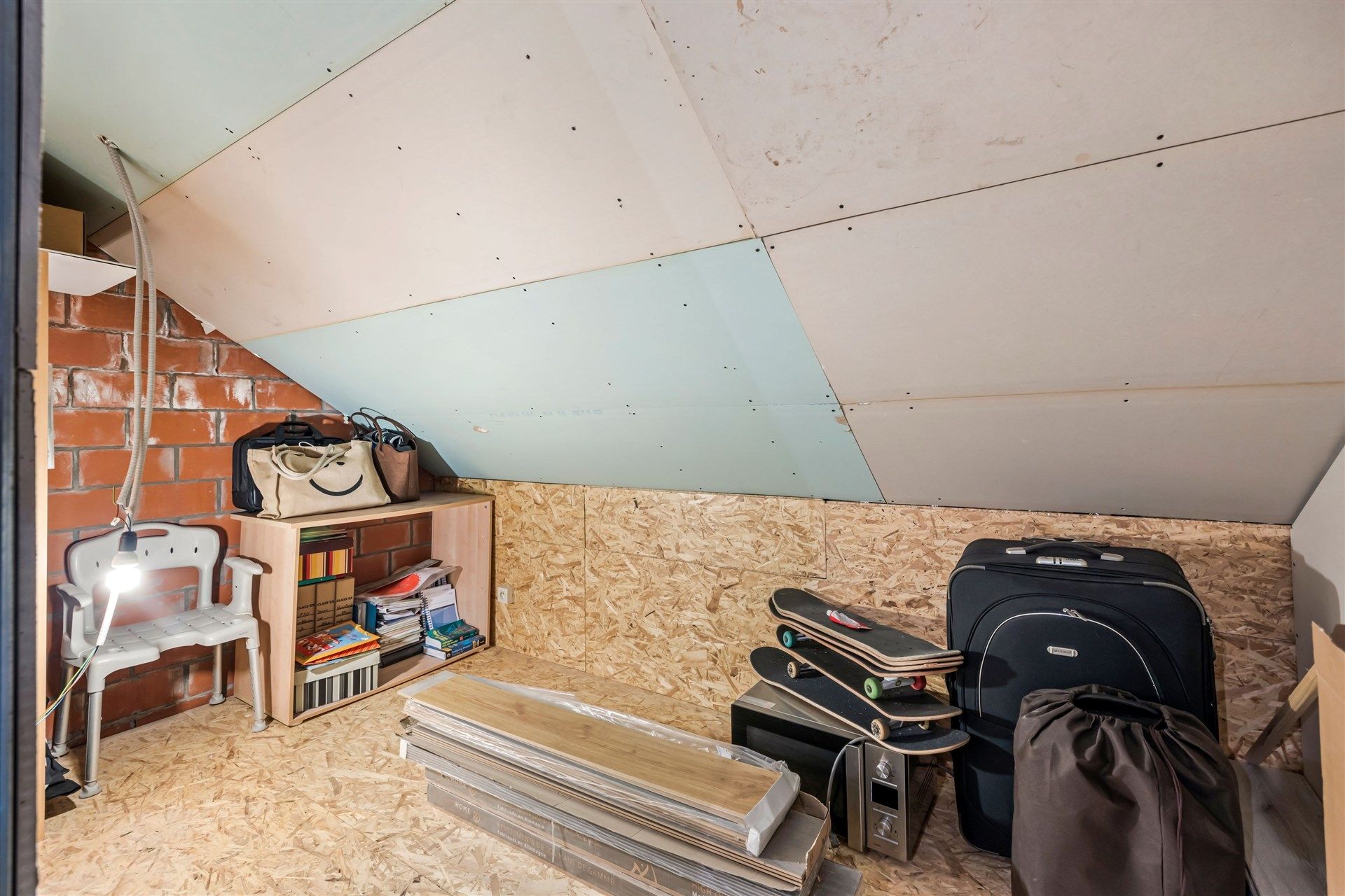 Instapklare gezinswoning gelegen in een kindvriendelijke woonwijk foto 21