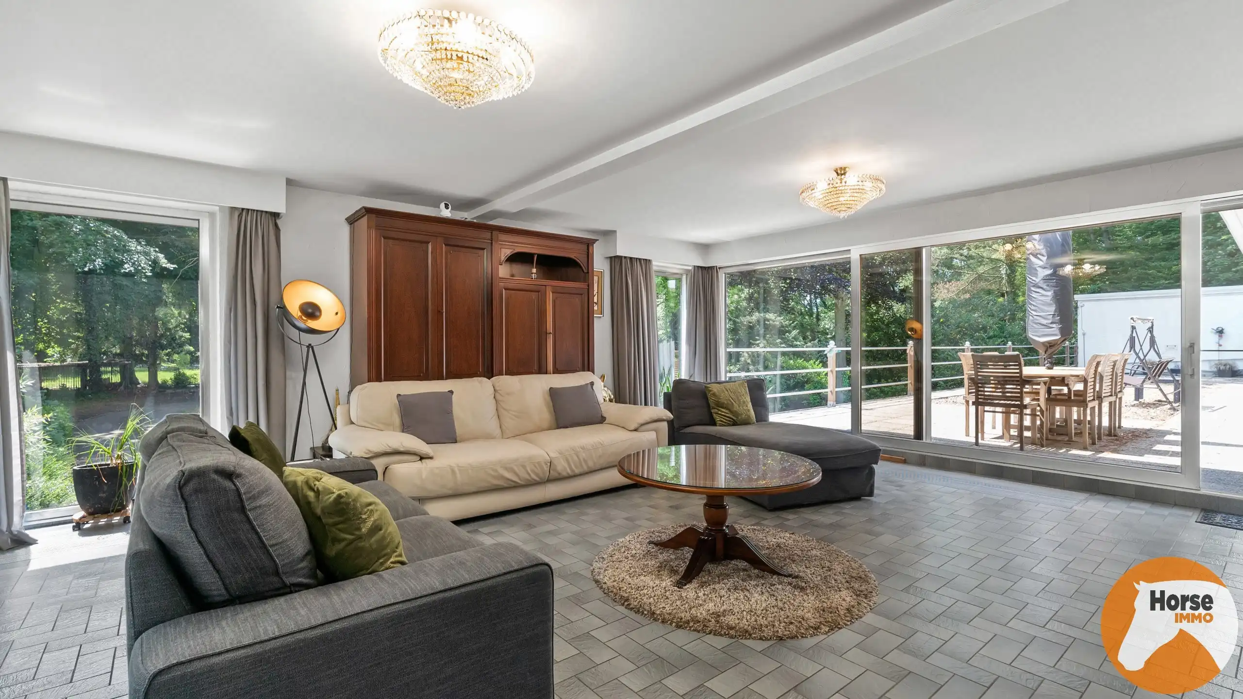 BERINGEN - Ruime woning + projectgrond foto 14