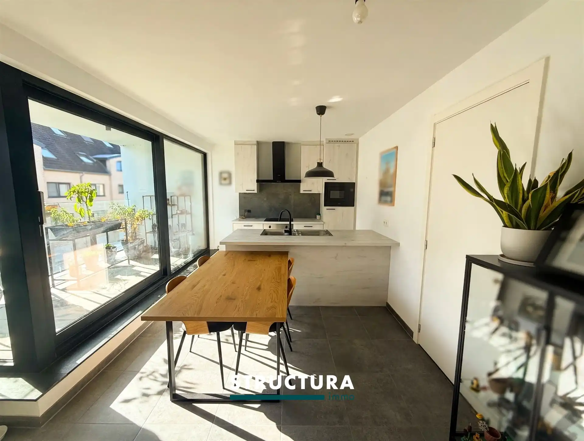 Nieuwbouw appartement met 1 slaapkamer foto 4