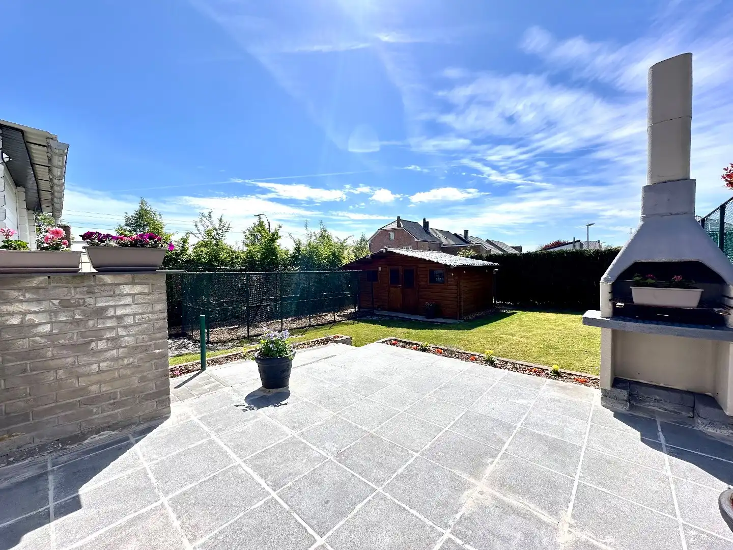 Ruime en gerenoveerde gezinswoning met 3 slaapkamers en veel comfort foto 13