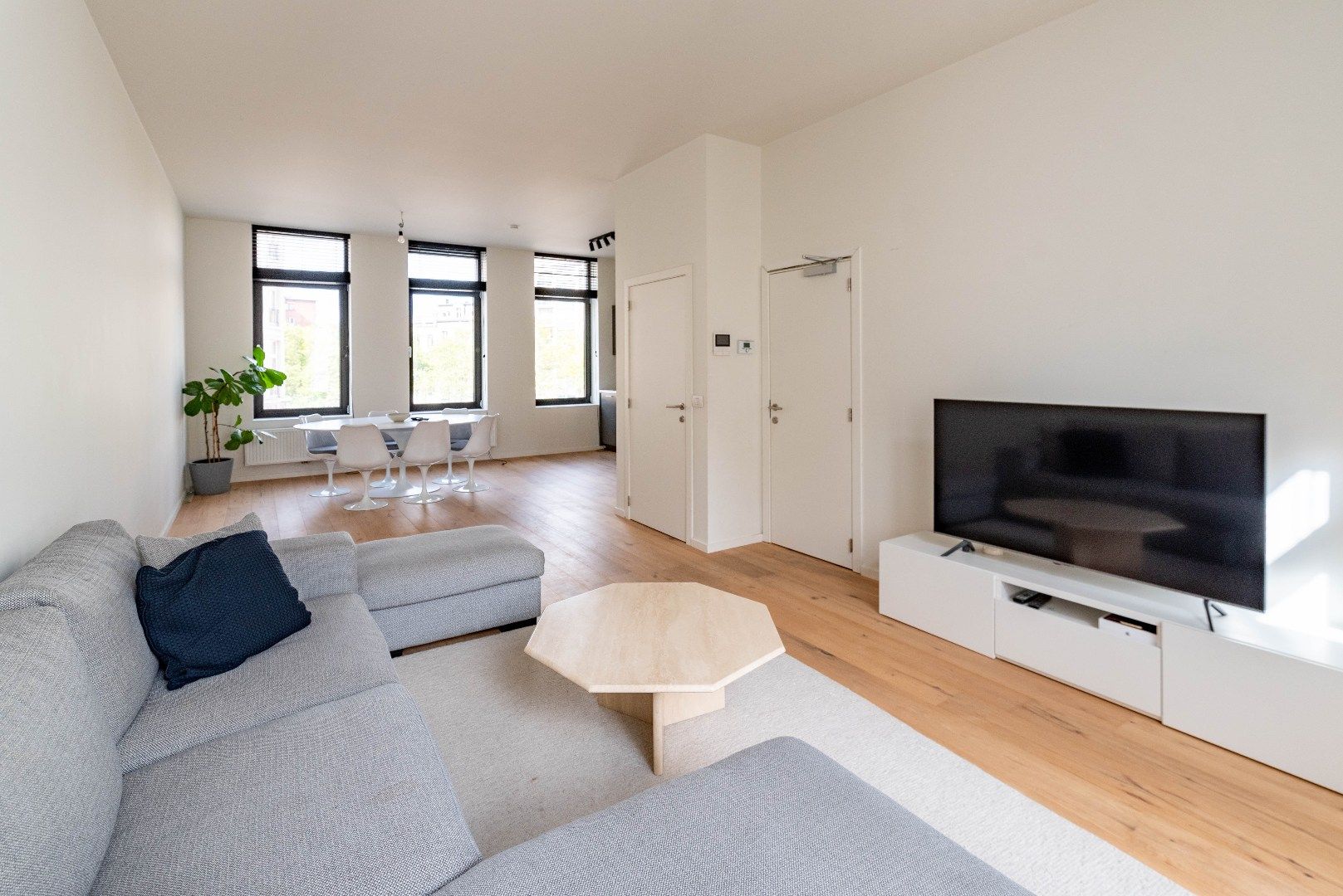 Gerenoveerd appartement voor een echte stadsmus!  foto 7