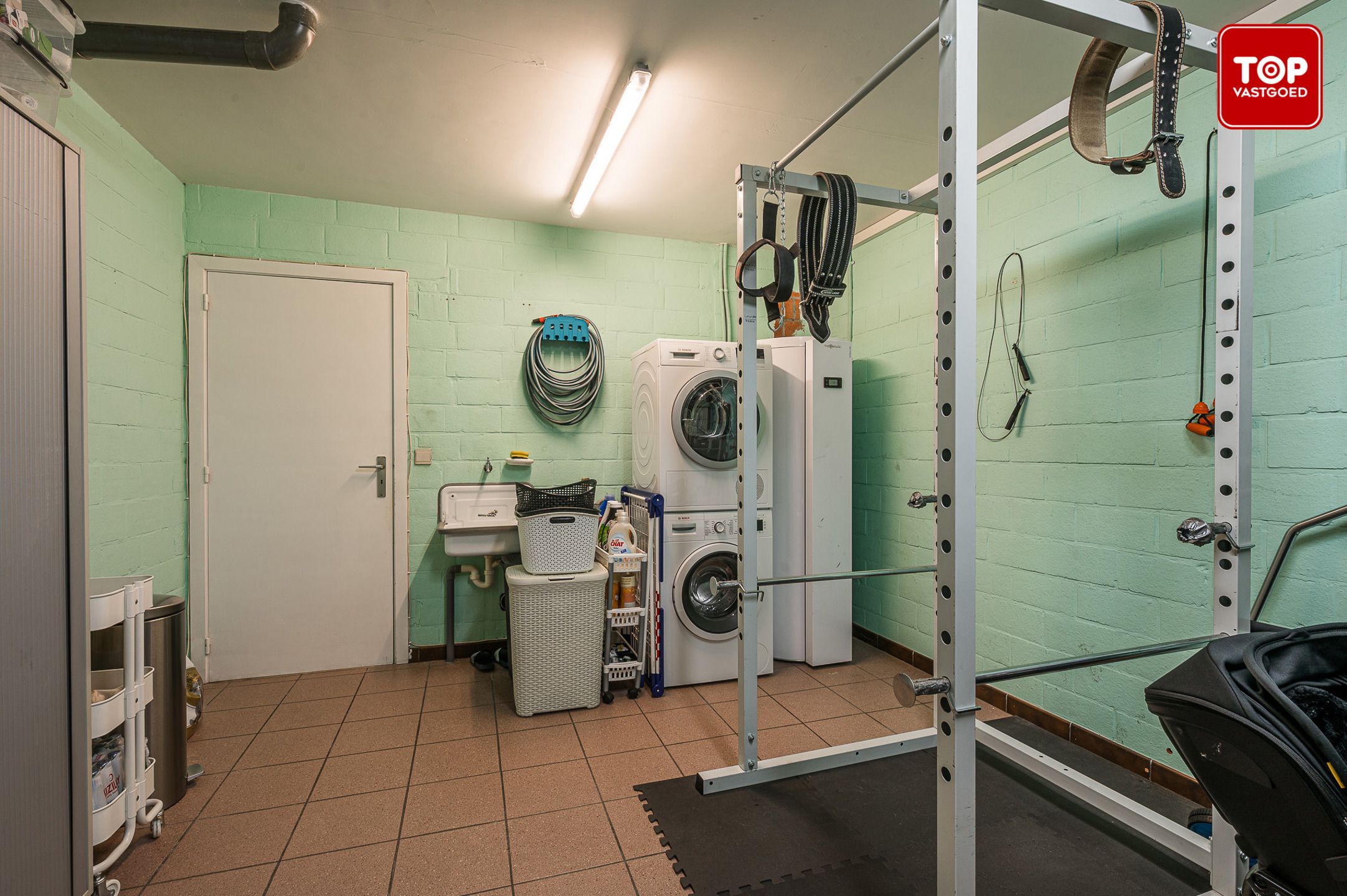 Instapklare woning met 3 slaapkamers in een rustige straat foto 20