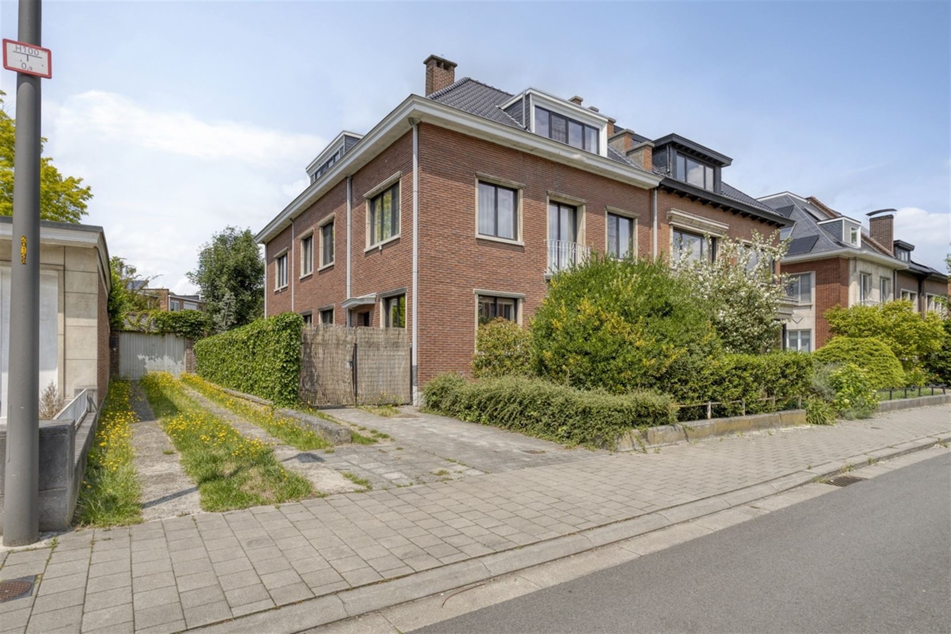 ()=>{if(producerUpdateValueVersion(node),producerAccessed(node),node.value===ERRORED)throw node.error;return node.value} Alfred Coolsstraat 18 - 2000 ANTWERPEN