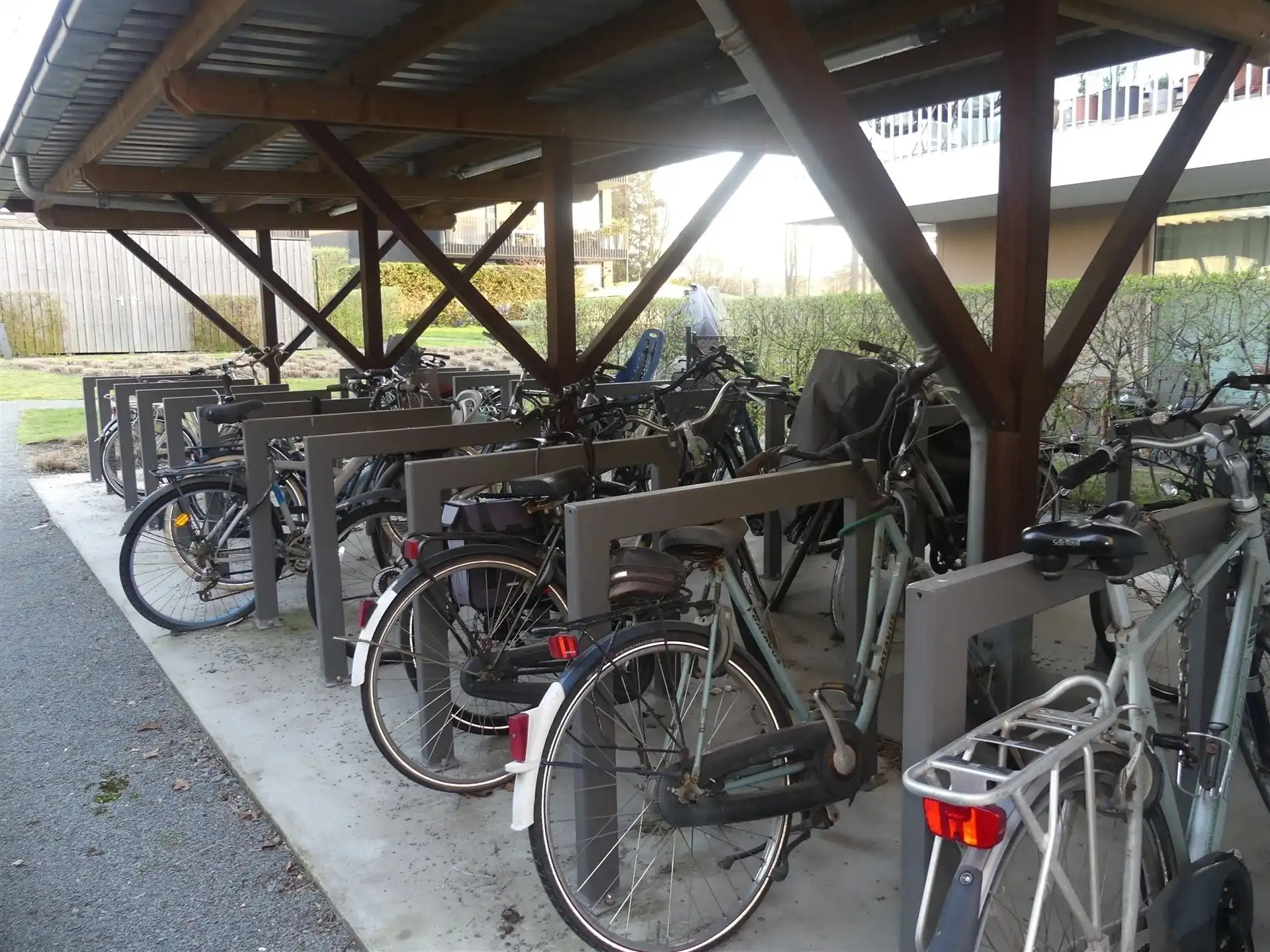 Lichtrijk appartement met zonnig terras! foto 19