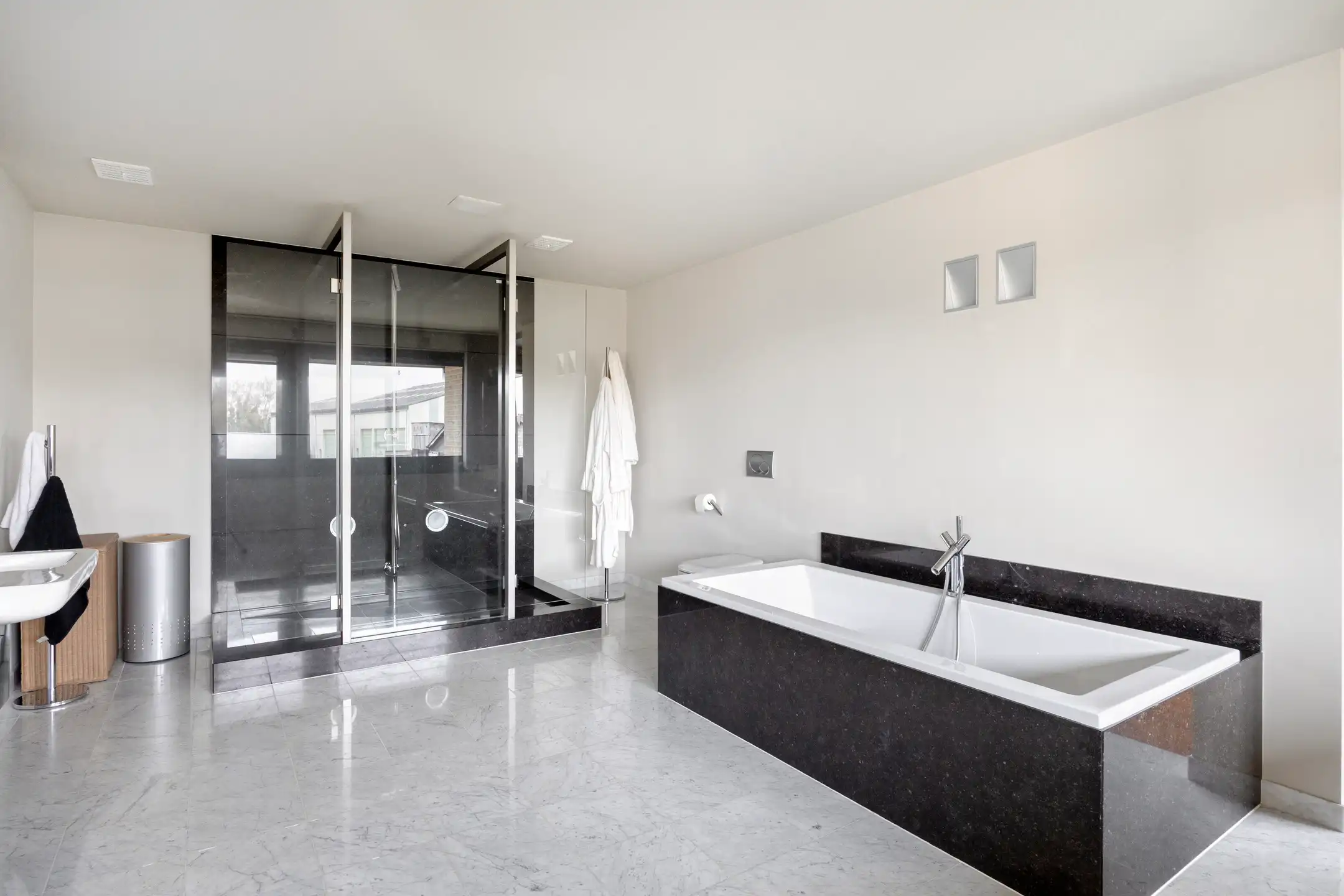 Ruime instapklare villa met zwembad op 27 are foto 18