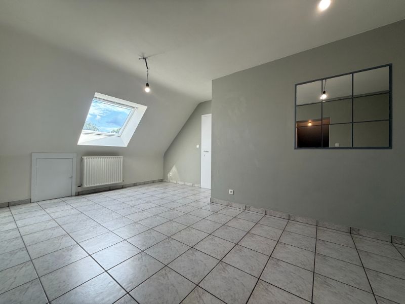 Knus dakappartement te Houthalen. foto 4