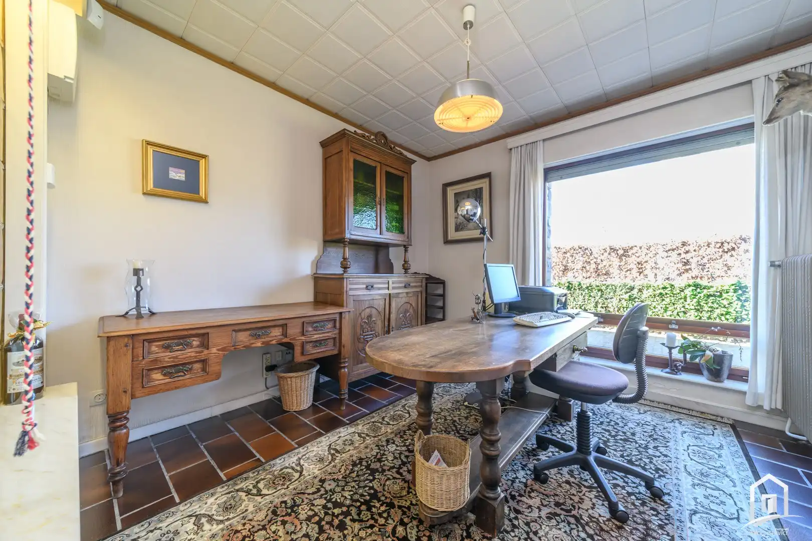 Stijlvolle villa in residentiële buurt. foto 12