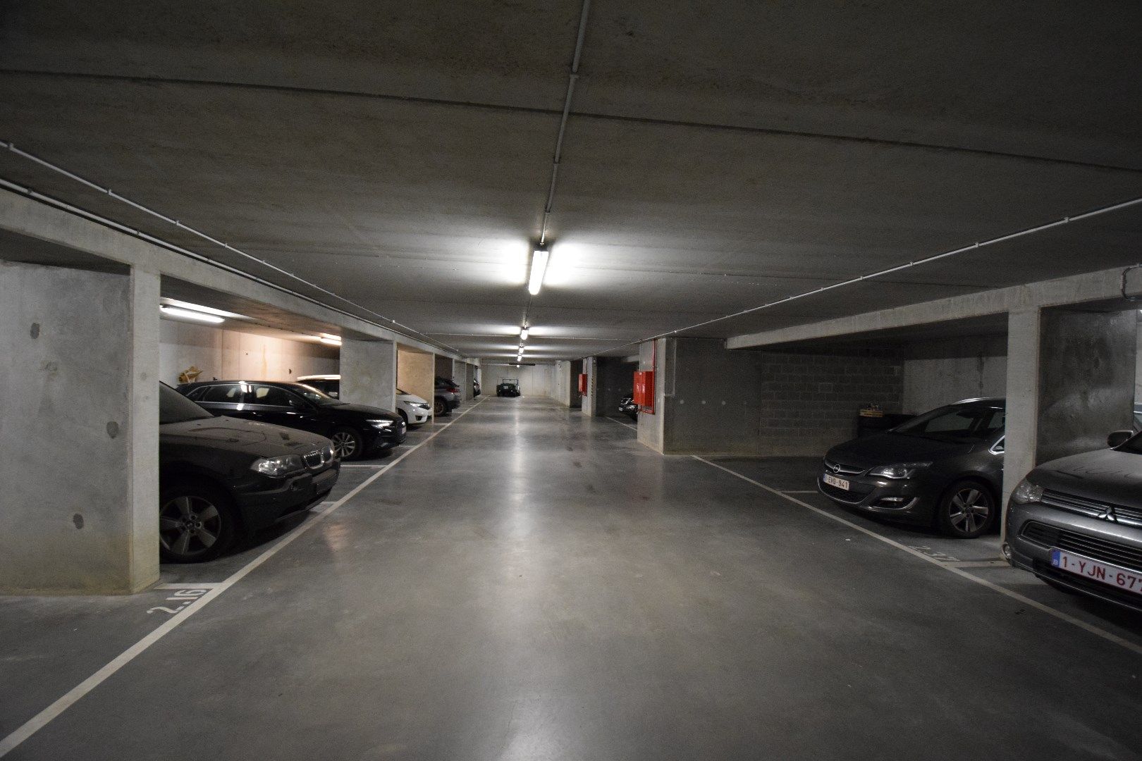 Ondergrondse afgesloten parking aan Dok Noord foto 3