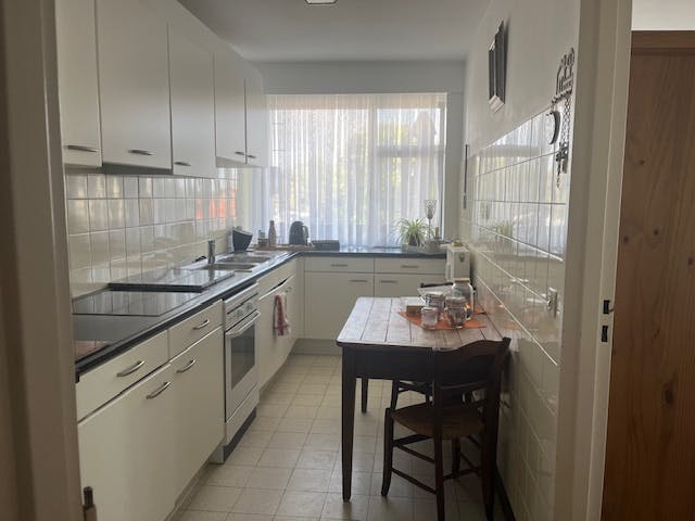 Ruim 3-slaapkamerappartement met terras en garagebox in hartje Genk foto 26