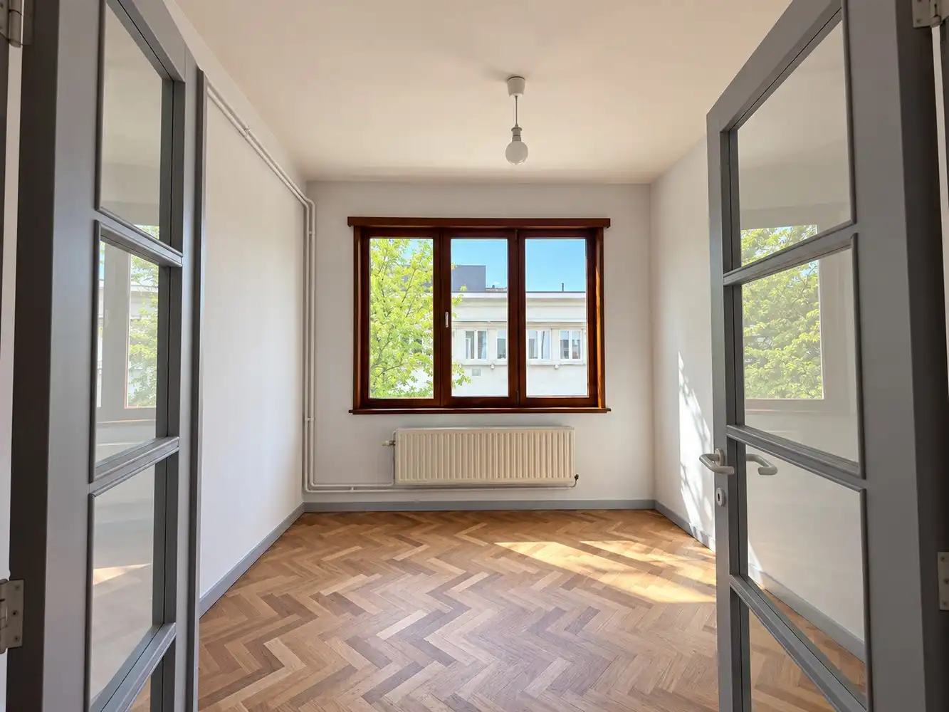 Ruim 2-slaapkamerappartement met extra bureauruimte foto 4