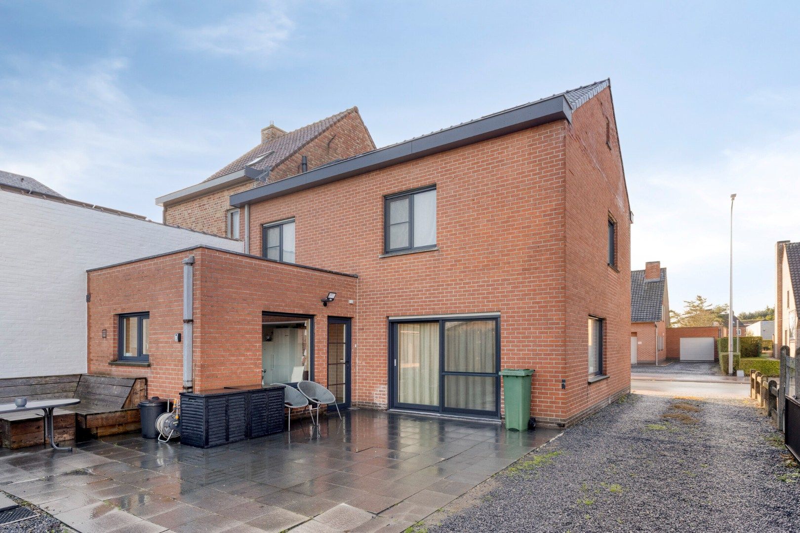 Gerenoveerde, halfopen woning op 840 m2! foto 23