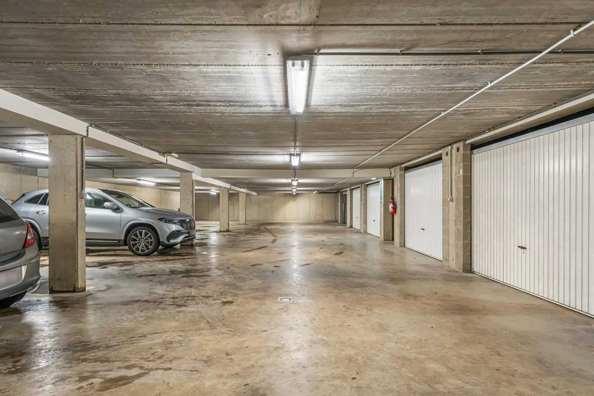 Lichtrijk & instapklaar duplex-appartement nabij Genk-Centrum foto 20