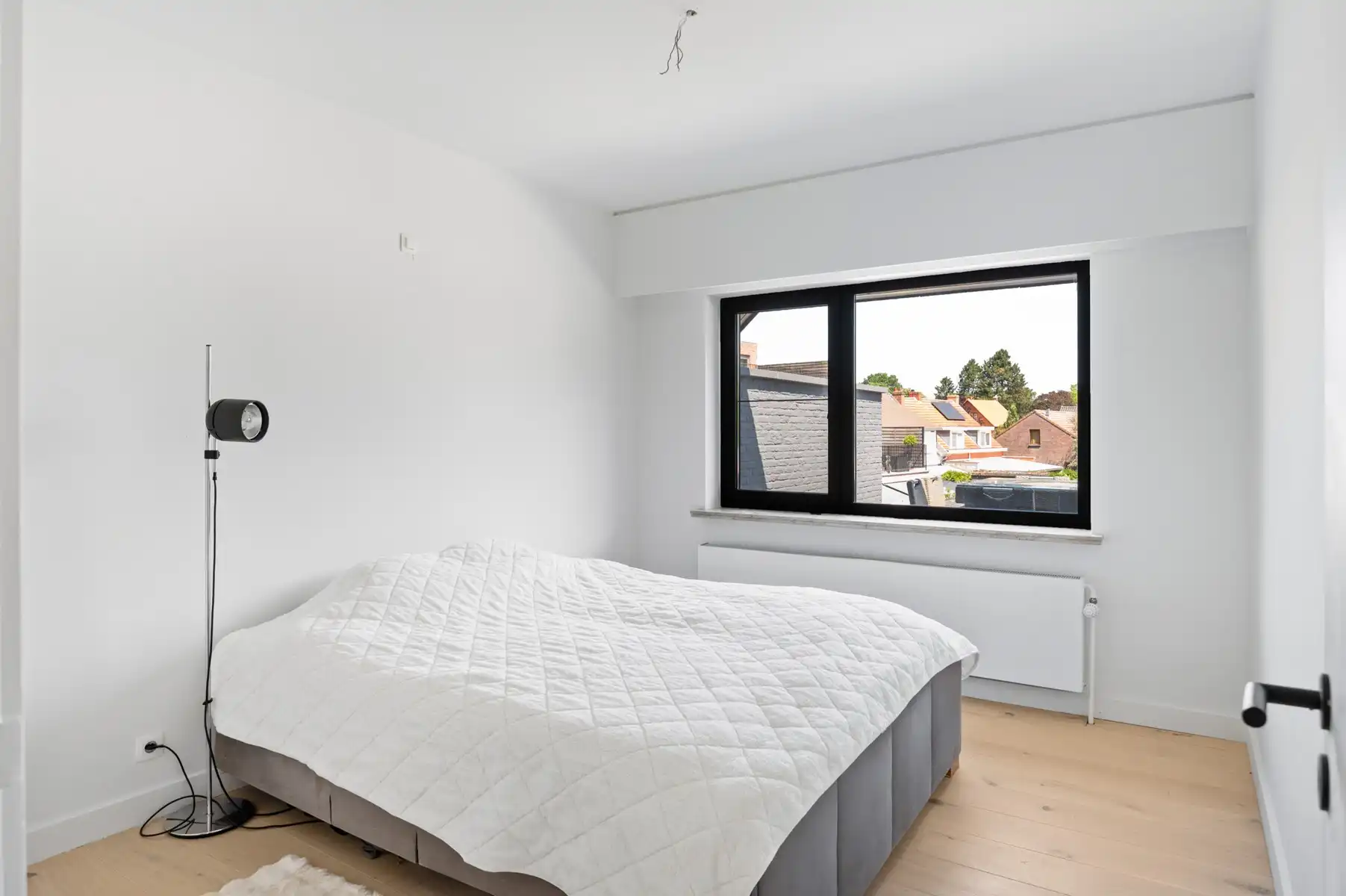 Stijlvol duplex met zonnig terras foto 9