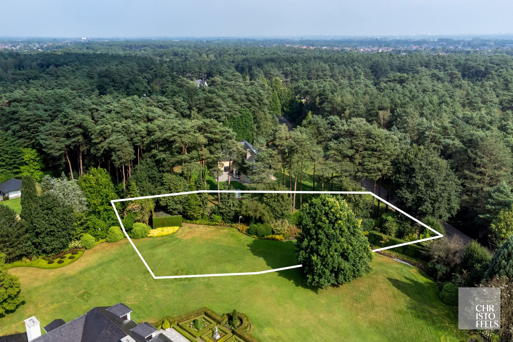 Villabouwkavel voor open bebouwing op een perceel van 2.249m²! foto 11