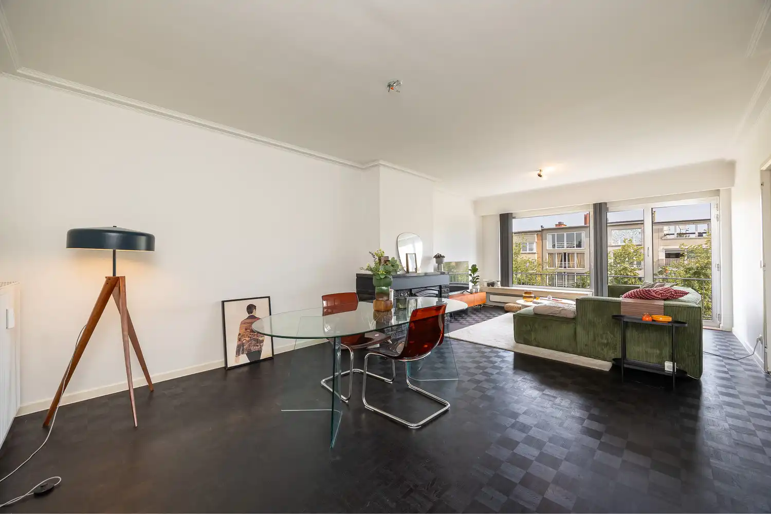 Instapklaar en smaakvol gerenoveerd appartement met 2 slaapkamers op een uitstekende locatie op de grens Deurne/Borgerhout foto 2